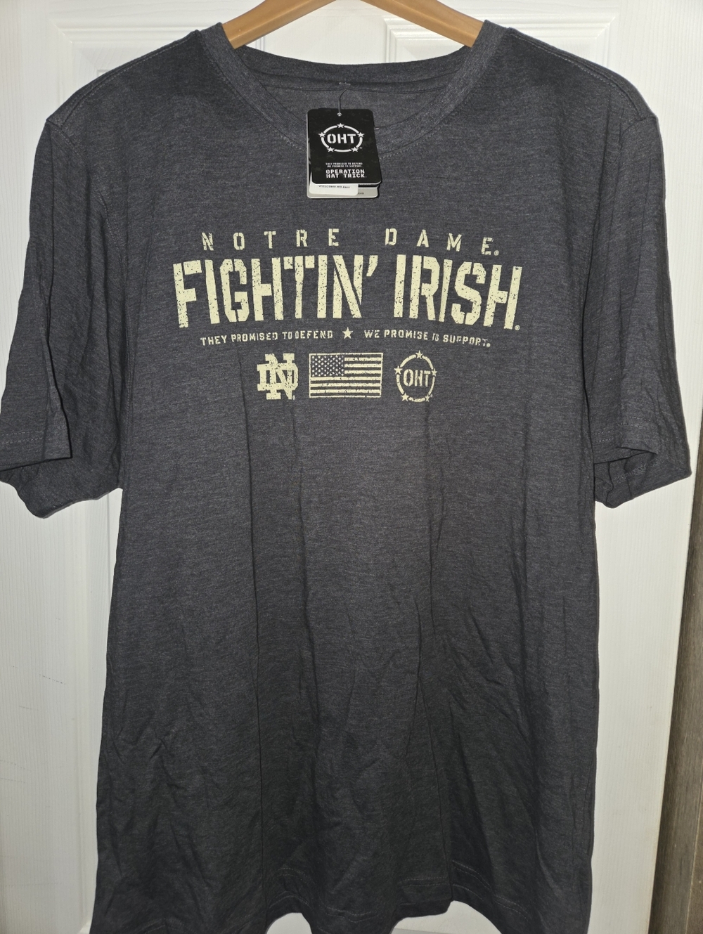 Collosseum Men's XXL Notre Dame Fightin' Irish Tee Shirt NWT